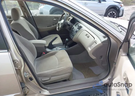 2001 Honda Accord 2.3 Lx from USA, damaged, VIN 1HGCG66511A105271